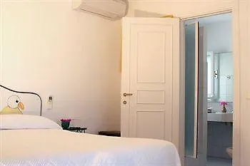 Isola Di Eea Couette-café 4*