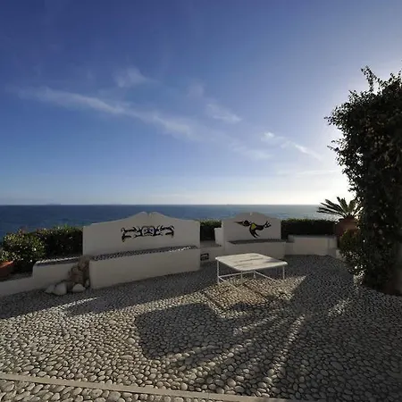 Isola Di Eea Couette-café San Felice Circeo
