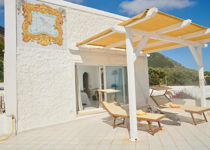 Bed and breakfast Isola Di Eea 4*